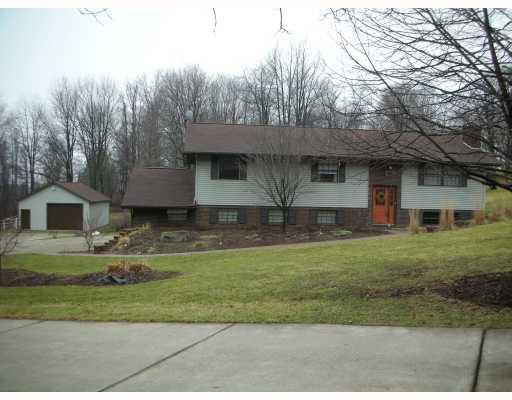 239 McKenzie Road Clinton, PA 15026 - Photo 1 of 8 Exterior Front.