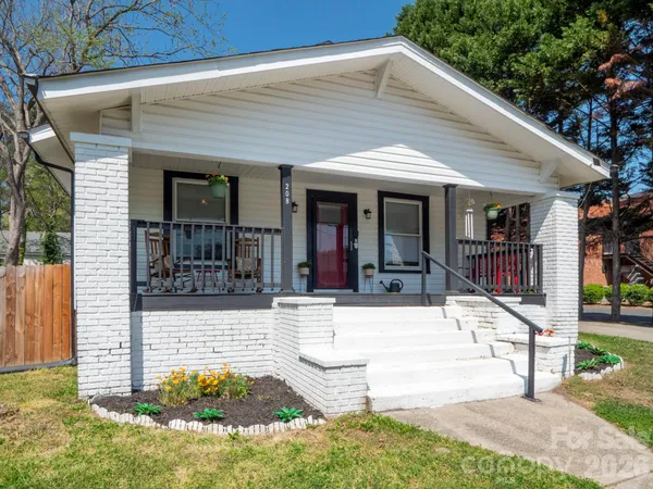 $299,000 | 208 Hough Street, Monroe, NC 28112
