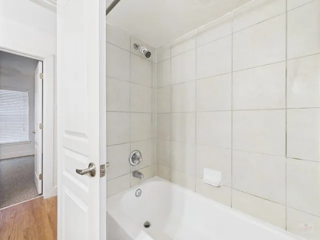 $2,145 | 711 West 32nd Street, Unit 155, Austin, TX 78705