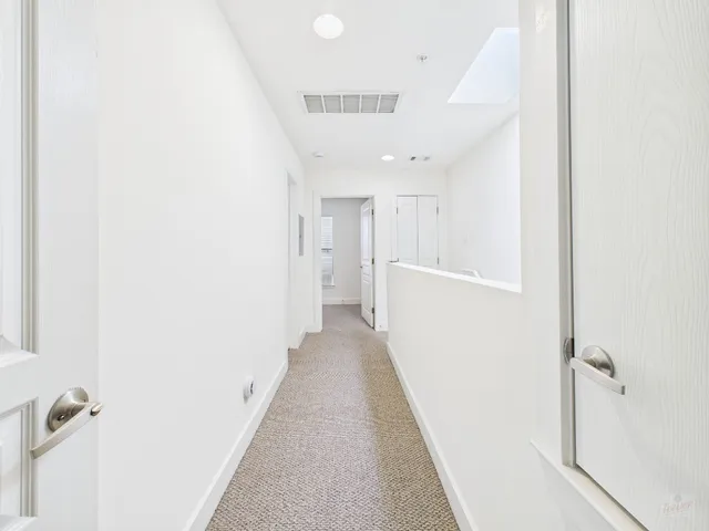 $2,145 | 711 West 32nd Street, Unit 155, Austin, TX 78705