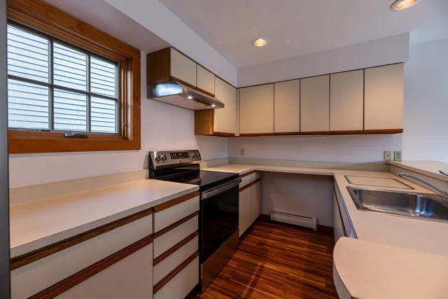 $595,000 | 74 Eagle Nest Road, Unit 7, Manchester, VT 05255