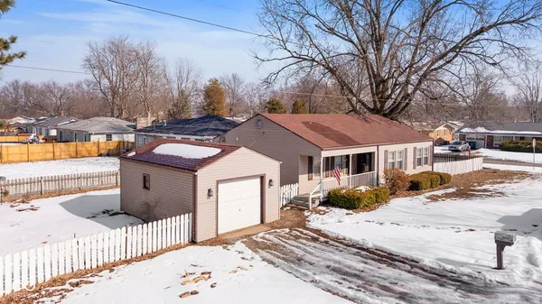 $159,000 | 2020 Morton Street, Terre Haute, IN 47802