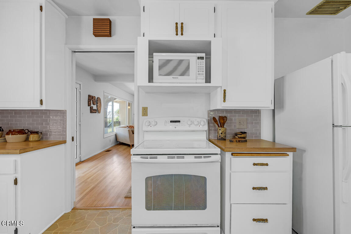 255 Malcolm Drive Pasadena, CA 91105 - Photo 16 of 37 Malcolm MLS-17