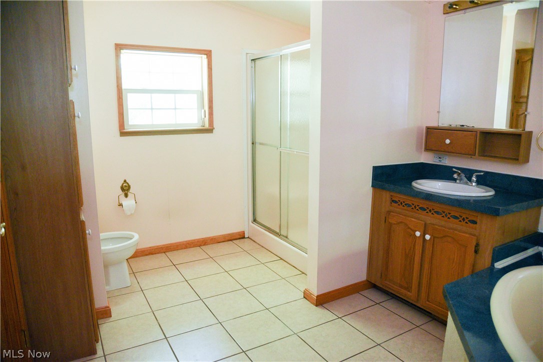 4374 Austin Road Geneva, OH 44041 - Photo 17 of 35