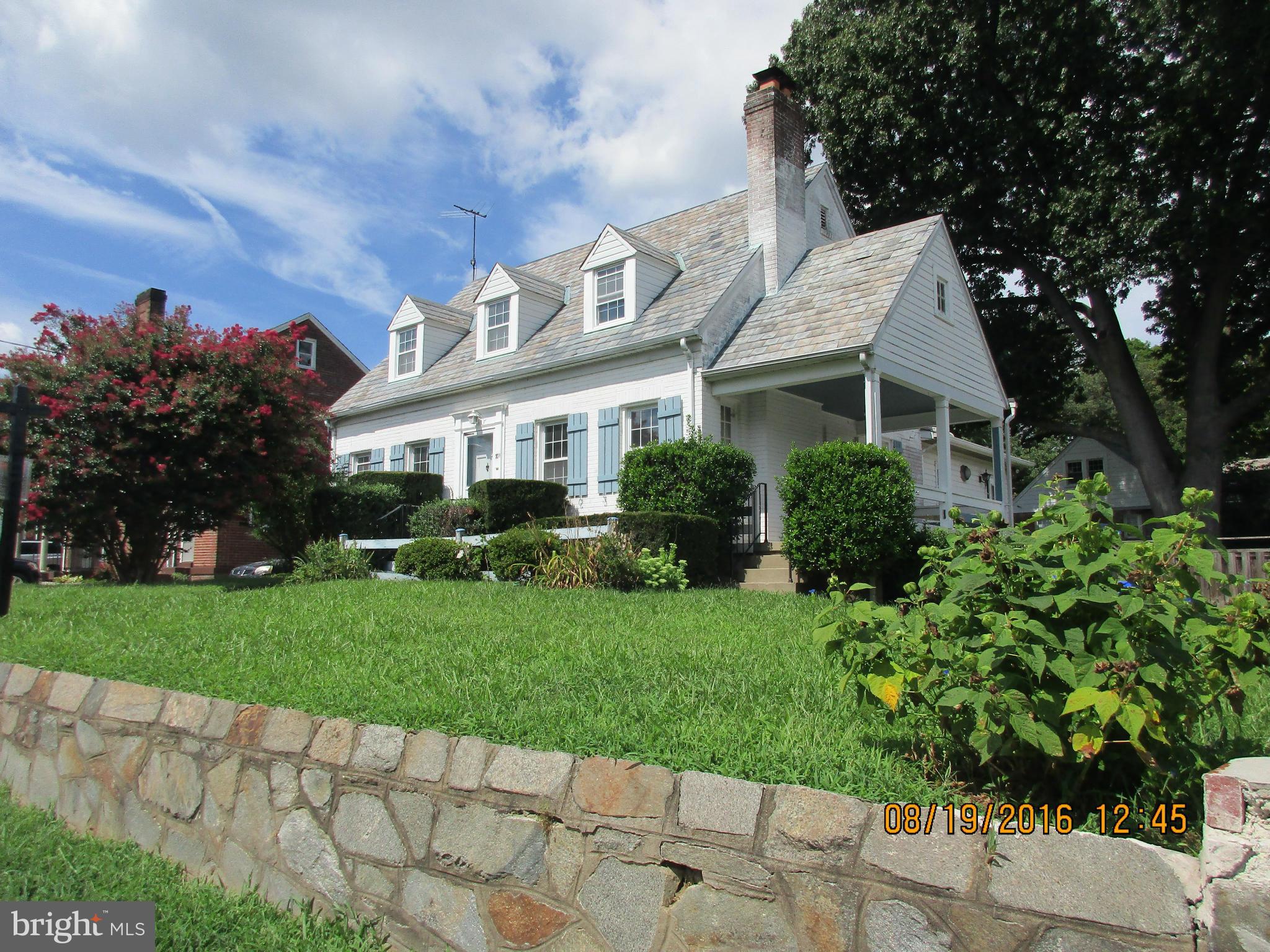 701 Wayne Avenue Silver Spring, MD 20910 - Photo 1 of 10 Exterior (Front)