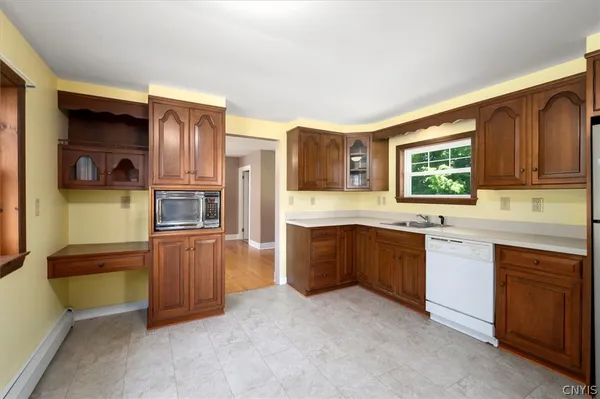 $2,300 | 3743 Dawes Avenue, Kirkland, NY 13323