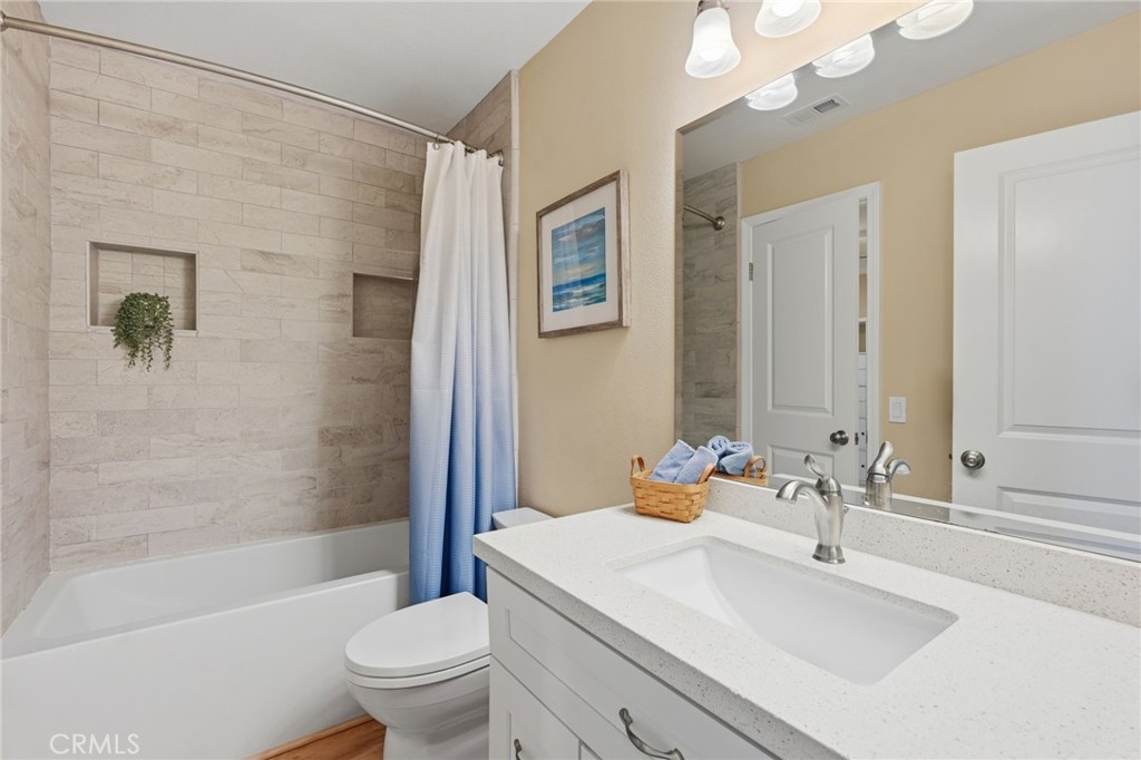 7906 Seawall Circle Huntington Beach, CA 92648 - Photo 28 of 44