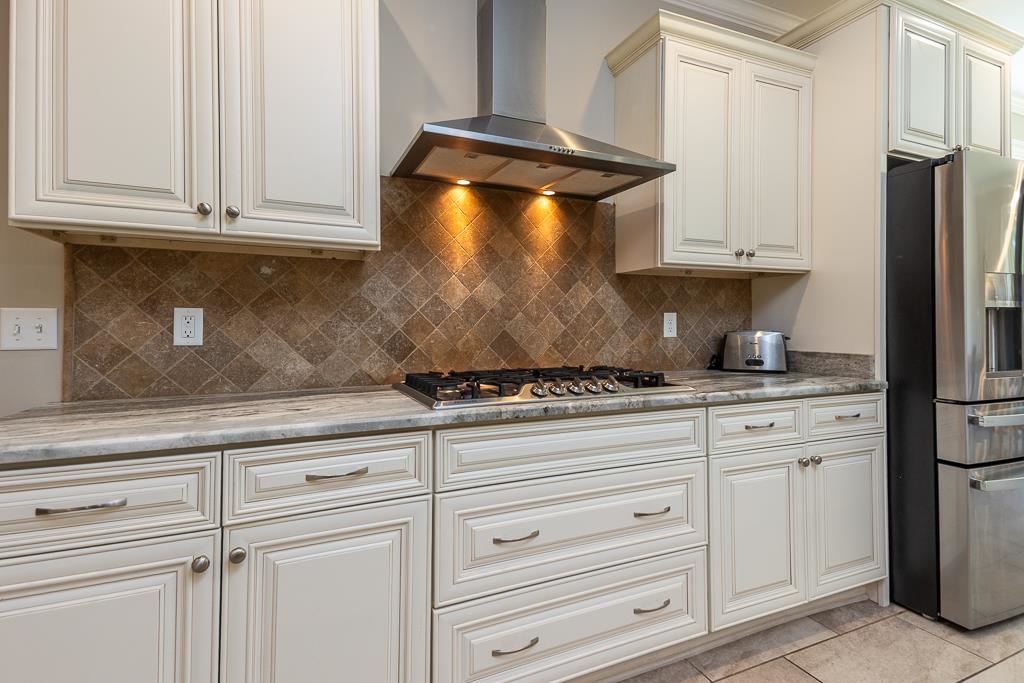 4817 Graysen Gorge Road Lakeland, TN 38002 - Photo 6 of 40