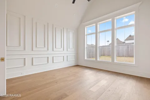 $950,000 | 305 Sunset Palm Court, Youngsville, LA 70592