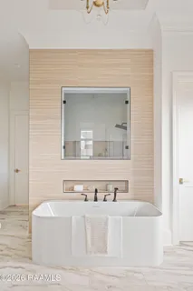 $950,000 | 305 Sunset Palm Court, Youngsville, LA 70592