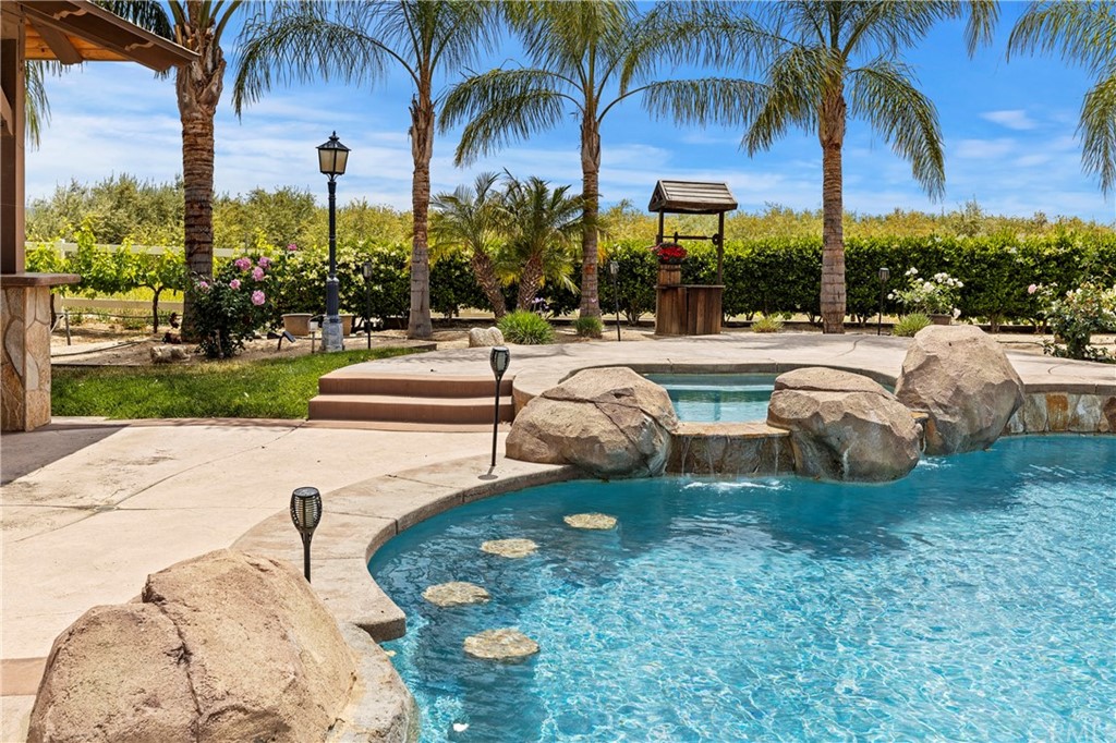 35767 Vía Las Ramblas Temecula, CA 92592 - Photo 11 of 74