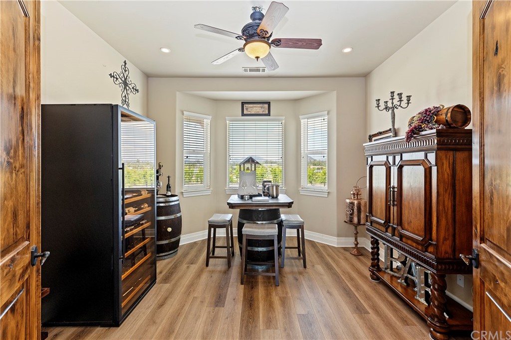 35767 Vía Las Ramblas Temecula, CA 92592 - Photo 37 of 74