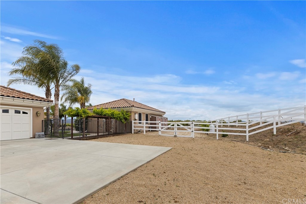 35767 Vía Las Ramblas Temecula, CA 92592 - Photo 59 of 74