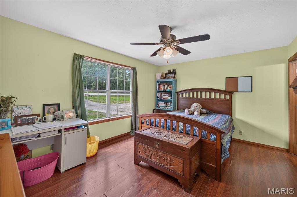 392 State Rd P Long Lane, MO 65590 - Photo 11 of 20