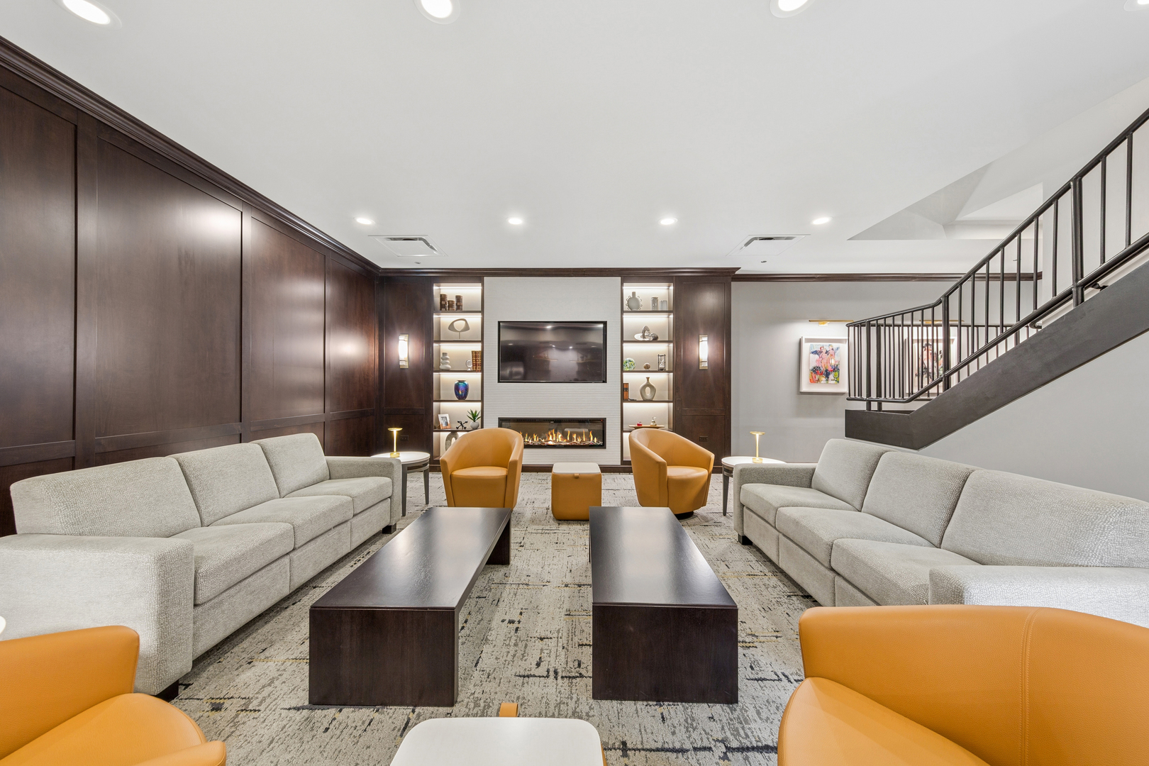 310 South Michigan Avenue, Unit 1001 Chicago, IL 60604 - Photo 32 of 40 a living room with furniture and a large window