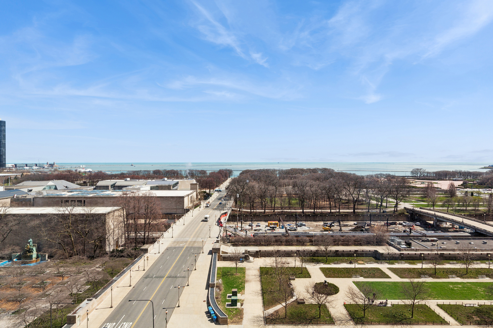 310 South Michigan Avenue, Unit 1001 Chicago, IL 60604 - Photo 8 of 40 a view of a city