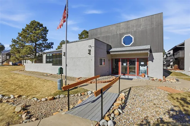 $350,000 | 2301 East Fremont Avenue, Unit S10, Centennial, CO 80122