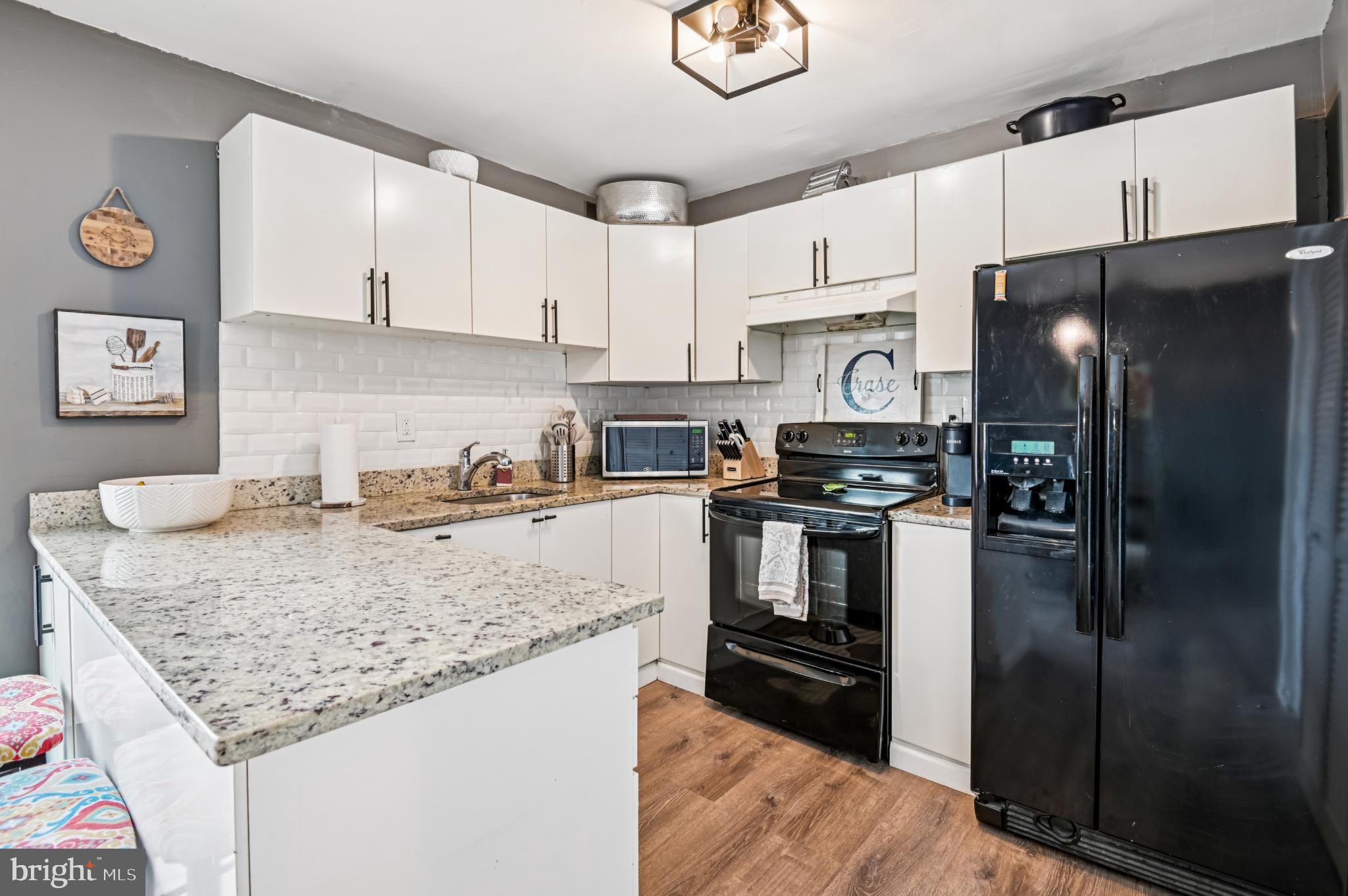 1640 Grason Lane Crofton, MD 21114 - Photo 6 of 26 modern kitchen with sleek finishes