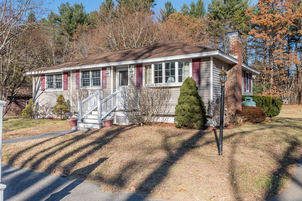 35 Anthony Road North Reading, MA 01864 - Photo 1 of 22 Gallery Image 1