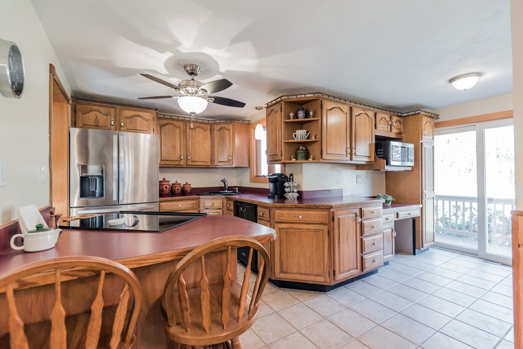 35 Anthony Road North Reading, MA 01864 - Photo 8 of 22 Gallery Image 8