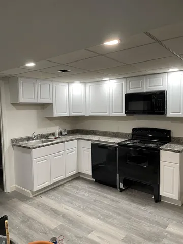 $409,900 | 26 West Webster Street, Manchester, NH 03104