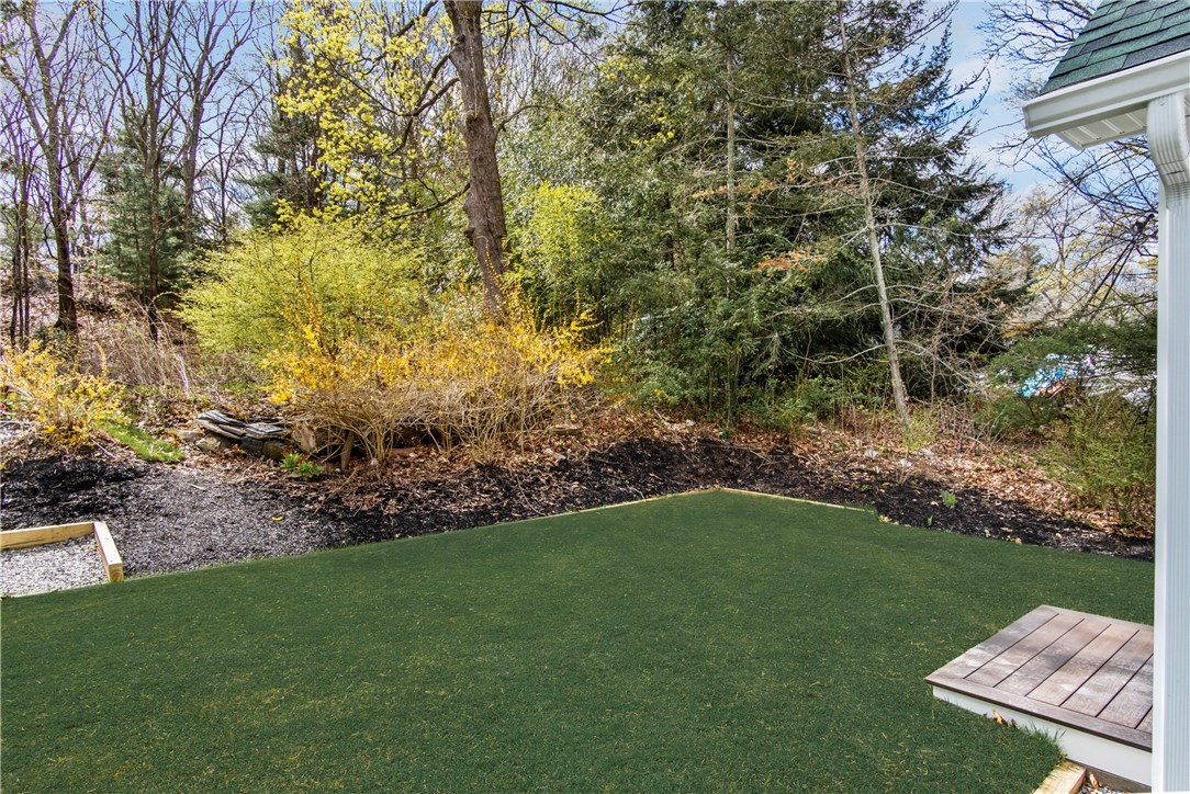 888 Ten Rod Road North Kingstown, RI 02852 - Photo 4 of 14
