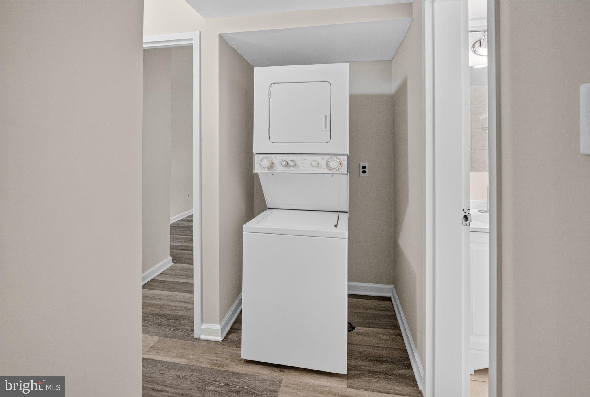 11617 Stoneview Square, Unit 1B Reston, VA 20191 - Photo 9 of 18 Efficient laundry nook in modern design.