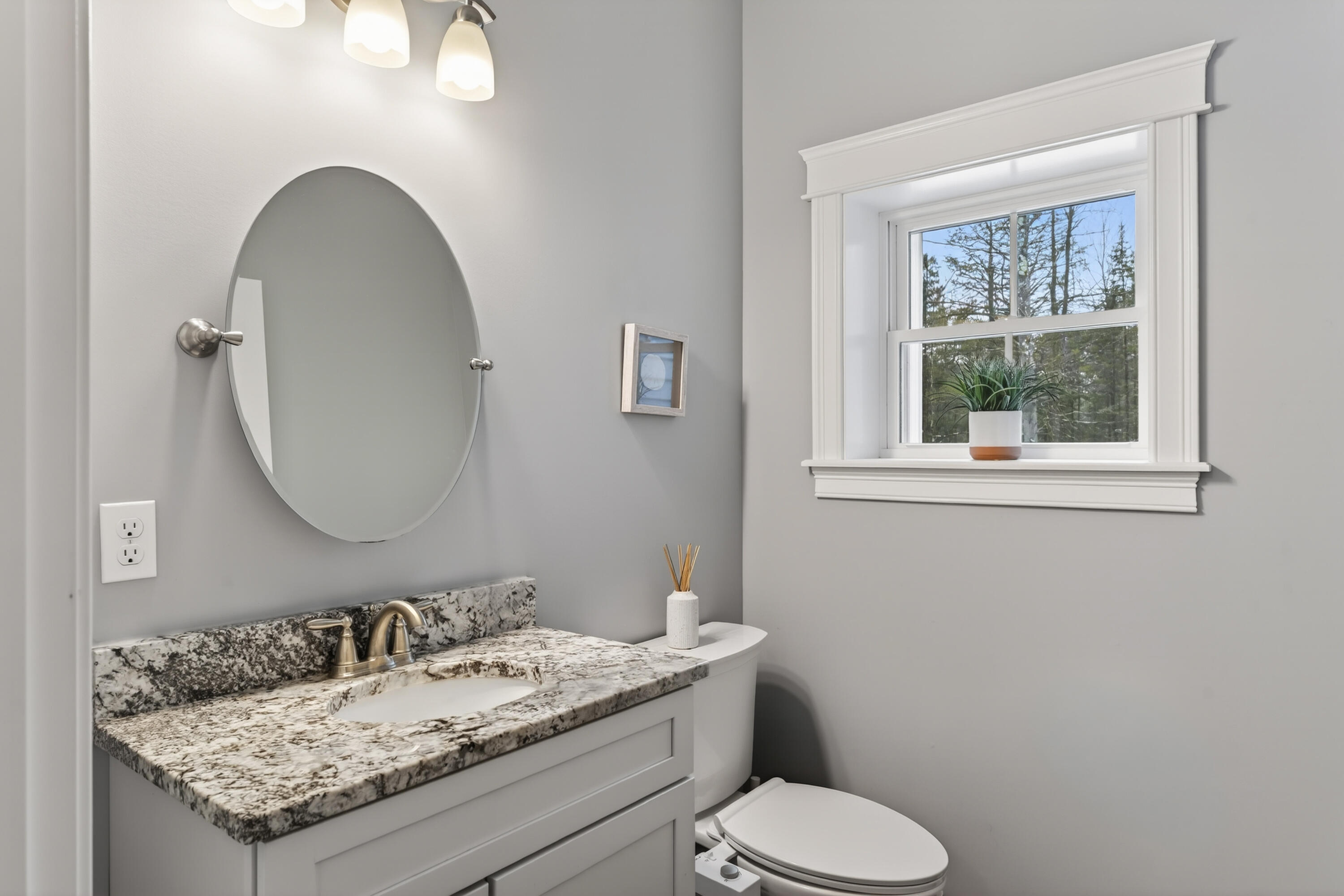 42 Hillside Road Brunswick, ME 04011 - Photo 18 of 47 128_42 Hillside Rd_MorneauStudios_print