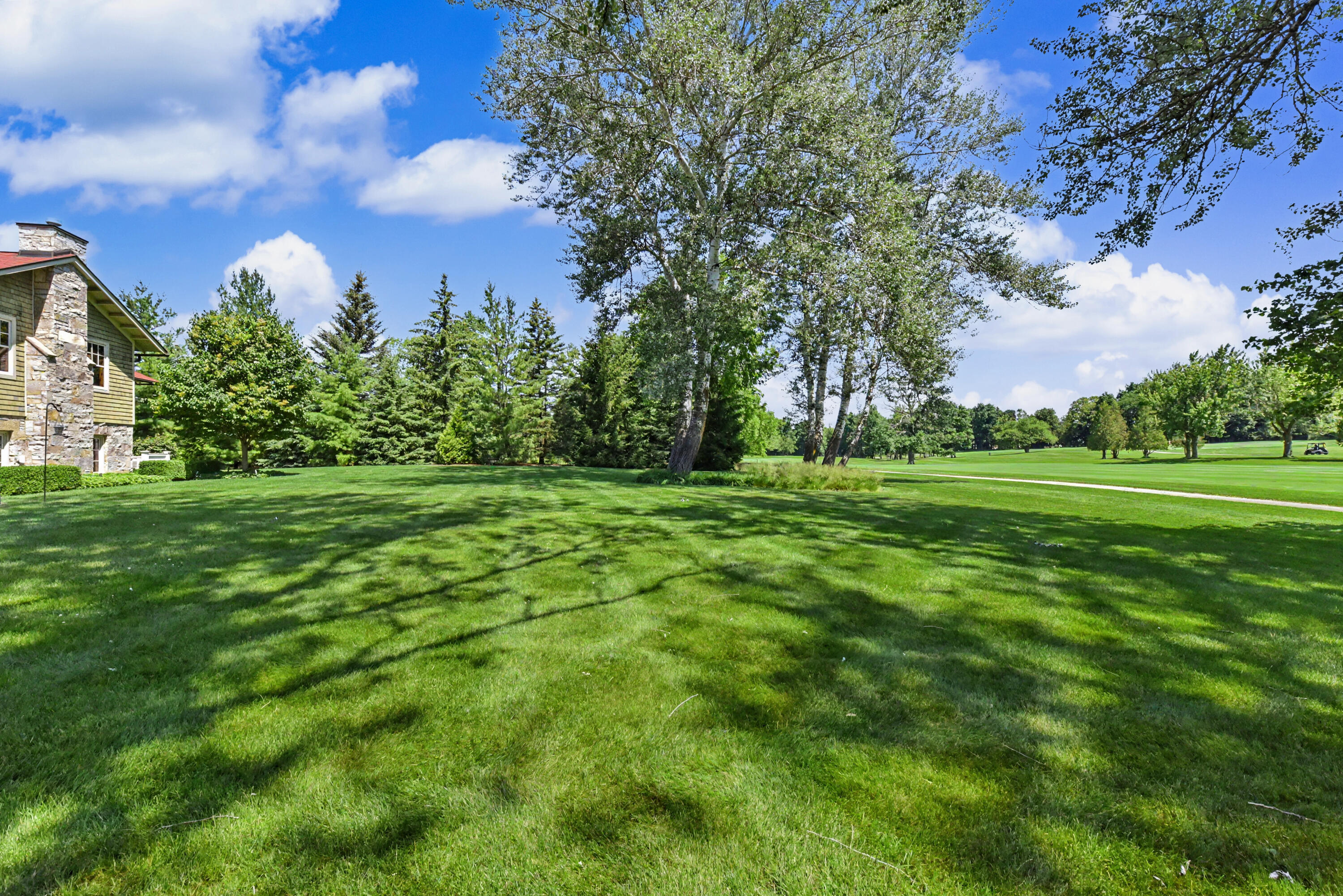12138 North River Road Mequon, WI 53092 - Photo 66 of 99 DSC_0104