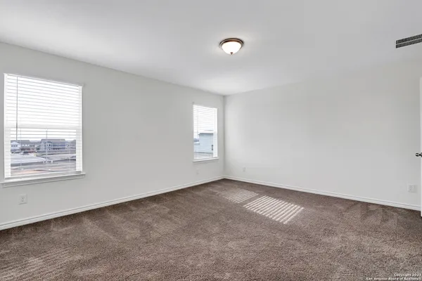 $2,100 | 11732 Red Pheasant, San Antonio, TX 78245