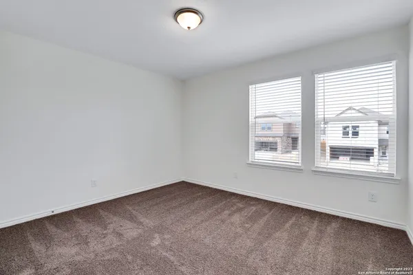 $2,100 | 11732 Red Pheasant, San Antonio, TX 78245