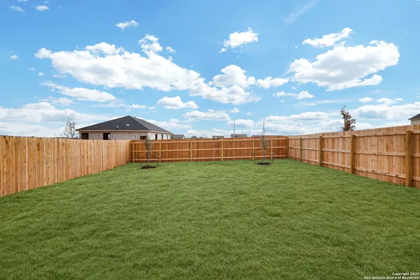 $2,100 | 11732 Red Pheasant, San Antonio, TX 78245
