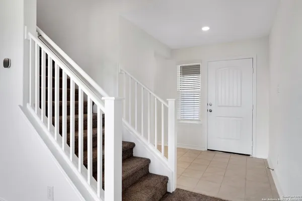$2,100 | 11732 Red Pheasant, San Antonio, TX 78245