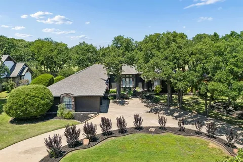 $830,000 | 119 Seminole Drive, Trophy Club, TX 76262
