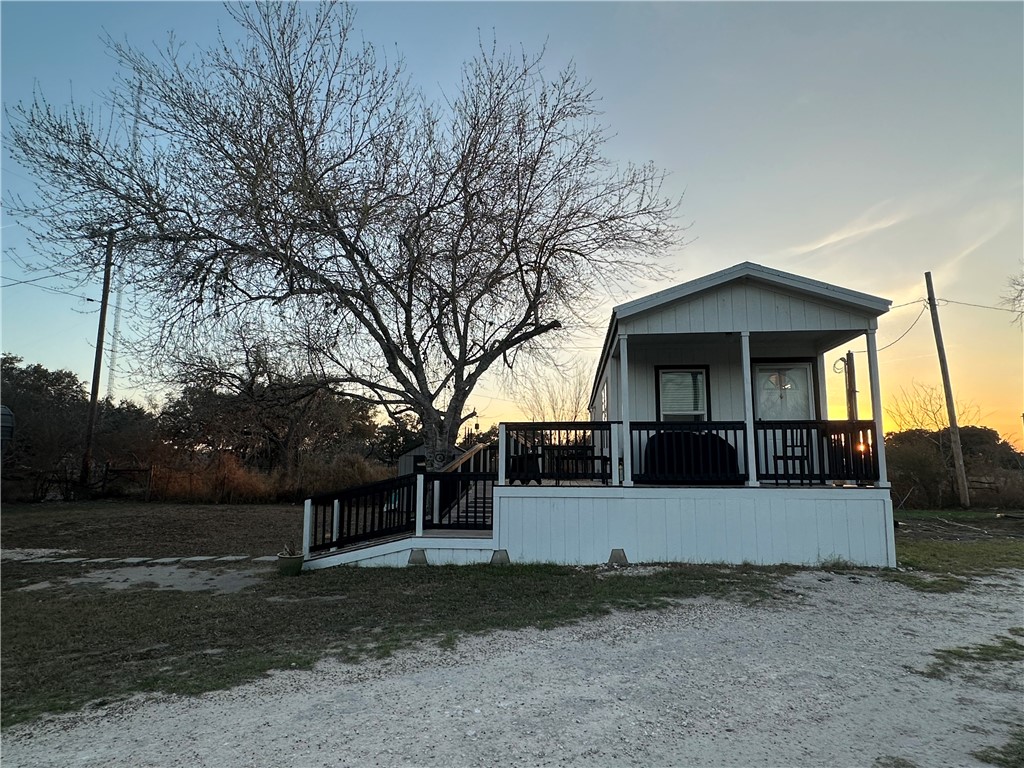 1900 Viggo Road Beeville, TX 78102 - Photo 5 of 25