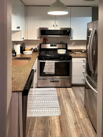 $1,790 | 4335 West Irving Park Road, Unit 106, Chicago, IL 60641