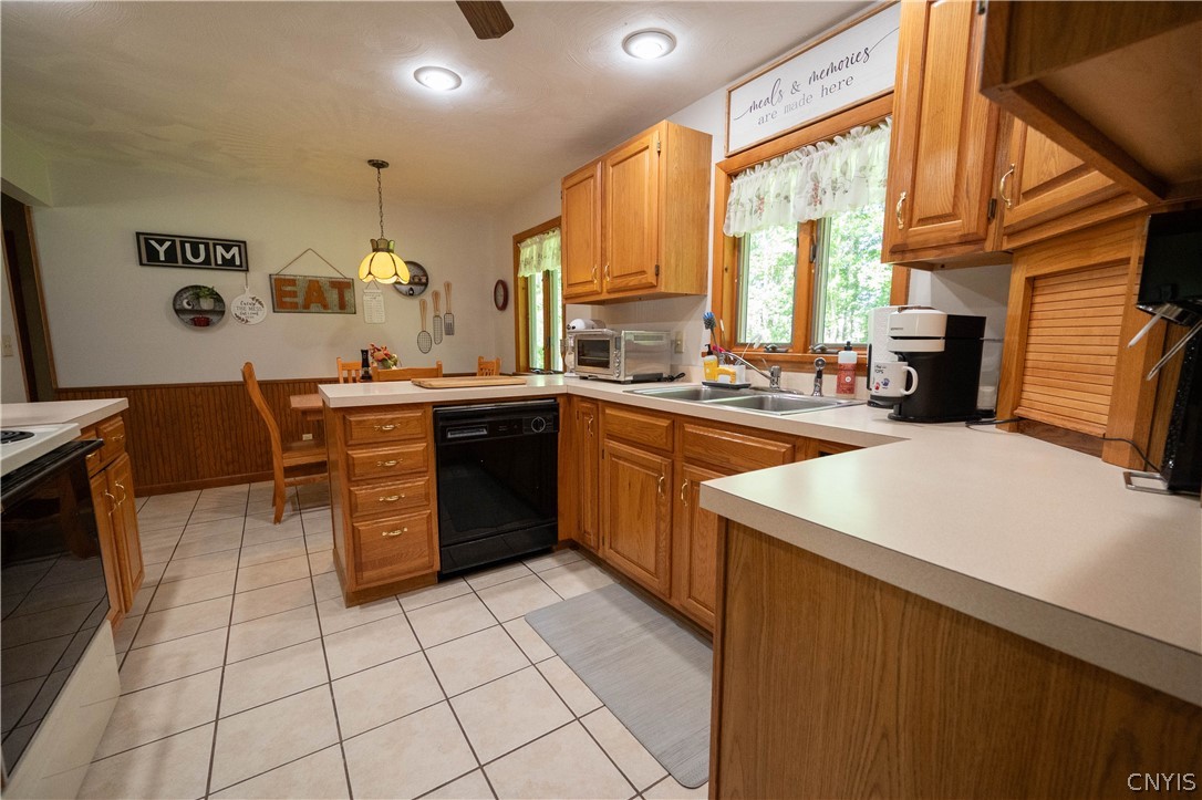 6569 Fox Road Marcy, NY 13403 - Photo 8 of 26 Kitchen