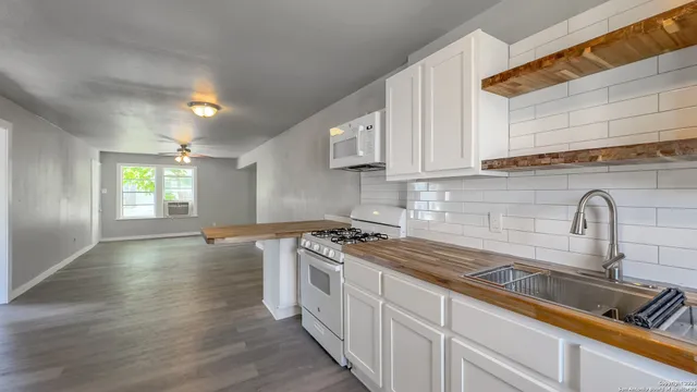 $1,500 | 1137 Jennings Avenue, San Antonio, TX 78225