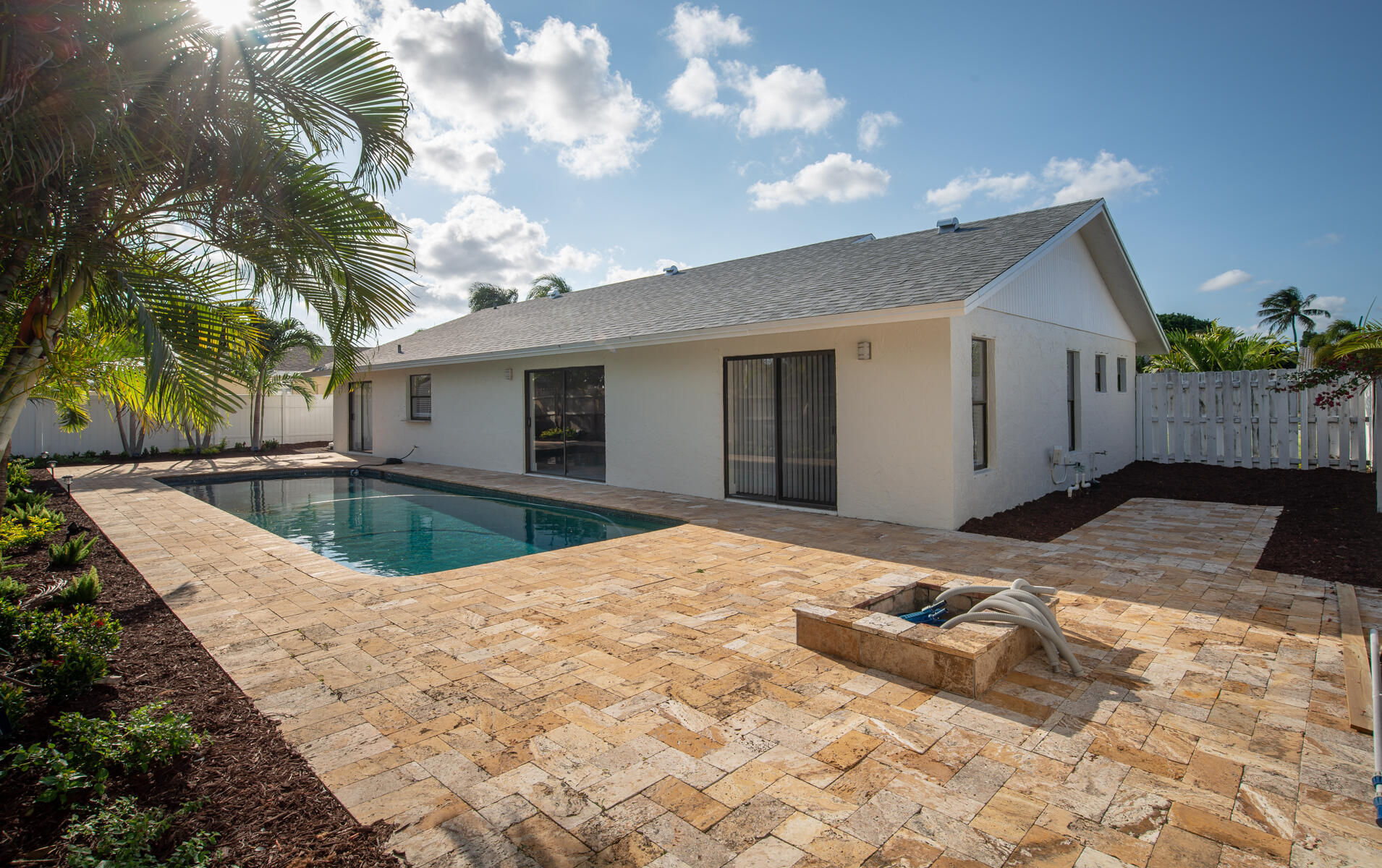 4218 Woods End Road Boca Raton, FL 33487 - Photo 21 of 25 23-DSC_4415-MLS