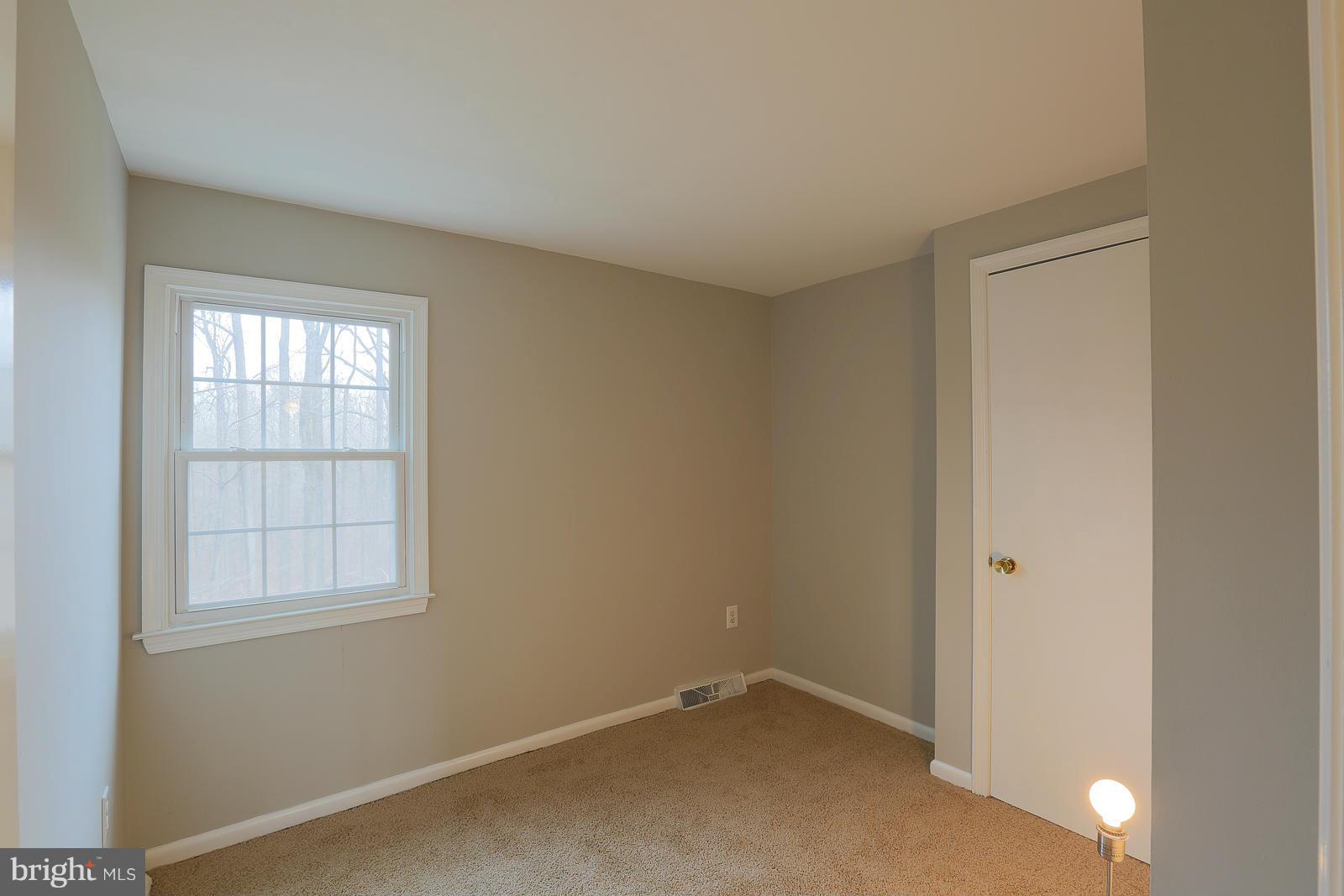 16 Hickory Meadow Road Cockeysville, MD 21030 - Photo 15 of 24 Bedroom