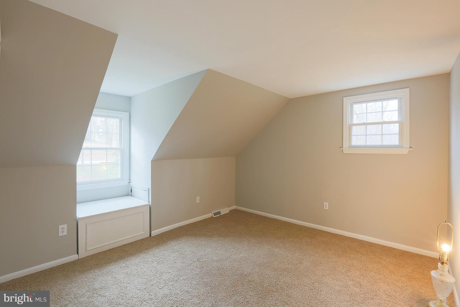 16 Hickory Meadow Road Cockeysville, MD 21030 - Photo 17 of 24 Bedroom
