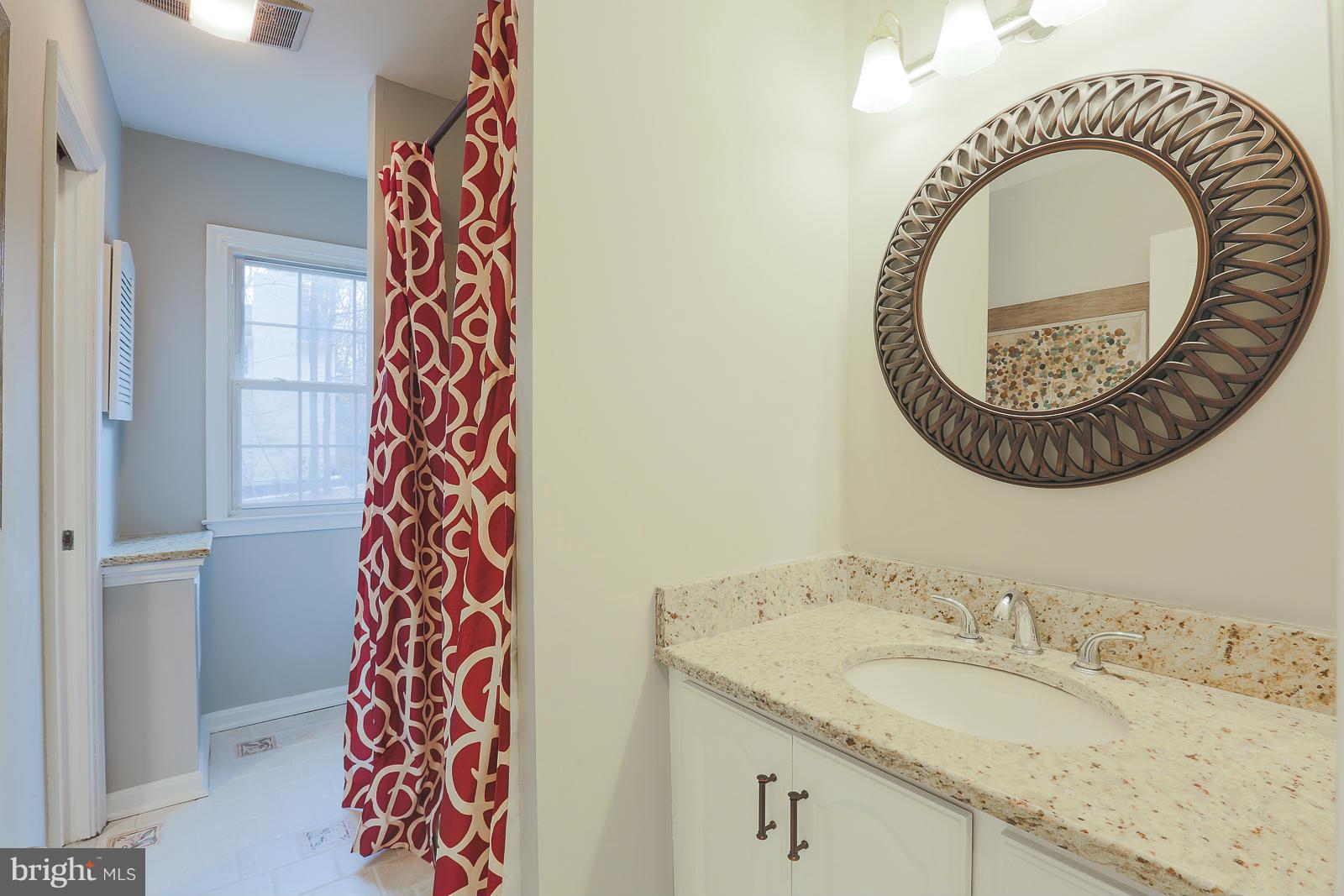 16 Hickory Meadow Road Cockeysville, MD 21030 - Photo 10 of 24 Bath (Master)