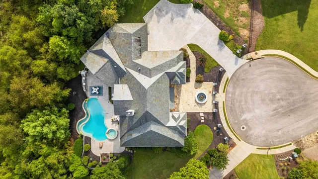 $1,995,000 | 1408 Needle Rush Lane, Chattanooga, TN 37415