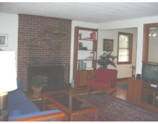 14 Anna Road Woburn, MA 01801 - Photo 5 of 18