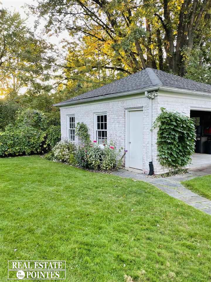 1033 Audubon Road Grosse Pointe Park, MI 48230 - Photo 33 of 42