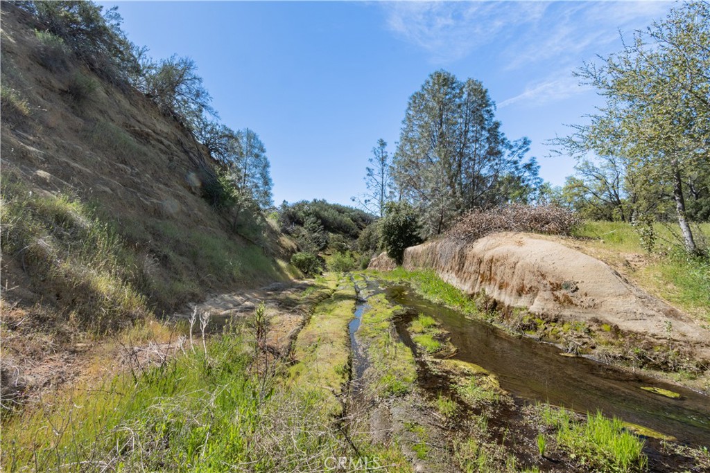 0 Av Ranch Road Greenfield, CA 93927 - Photo 12 of 26 a view of a yard