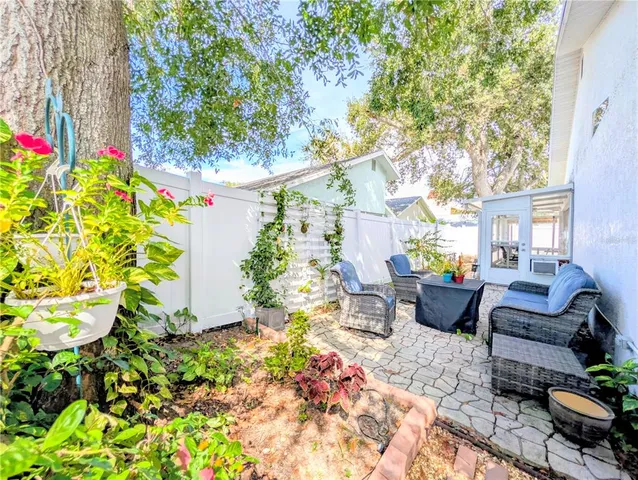 $465,000 | 11469 Oakhurst Road, Largo, FL 33774