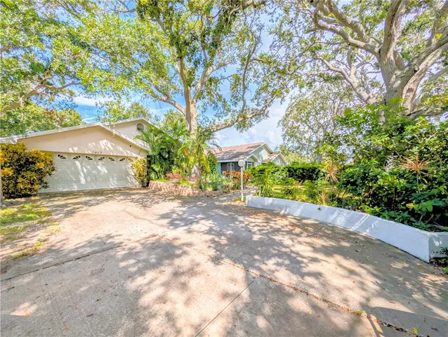 $465,000 | 11469 Oakhurst Road, Largo, FL 33774
