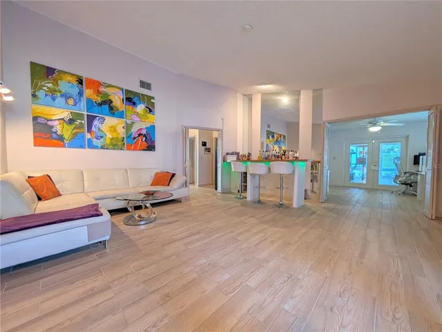 $465,000 | 11469 Oakhurst Road, Largo, FL 33774