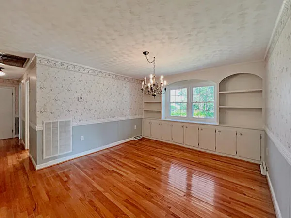 $284,900 | 101 Parkwood Drive, Williston, SC 29853